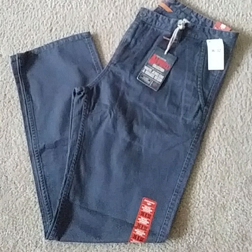Brand new Dockers